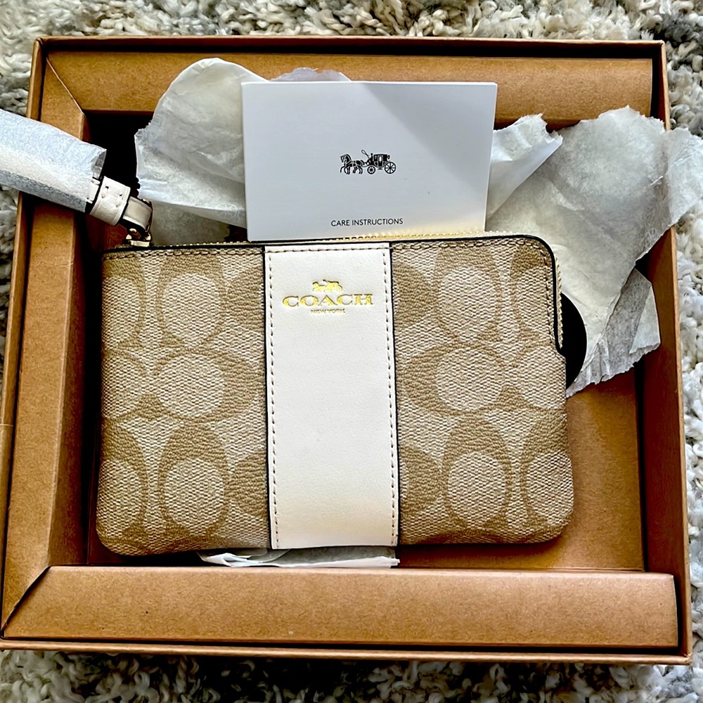 Brand New Coach Clutch Wristlet